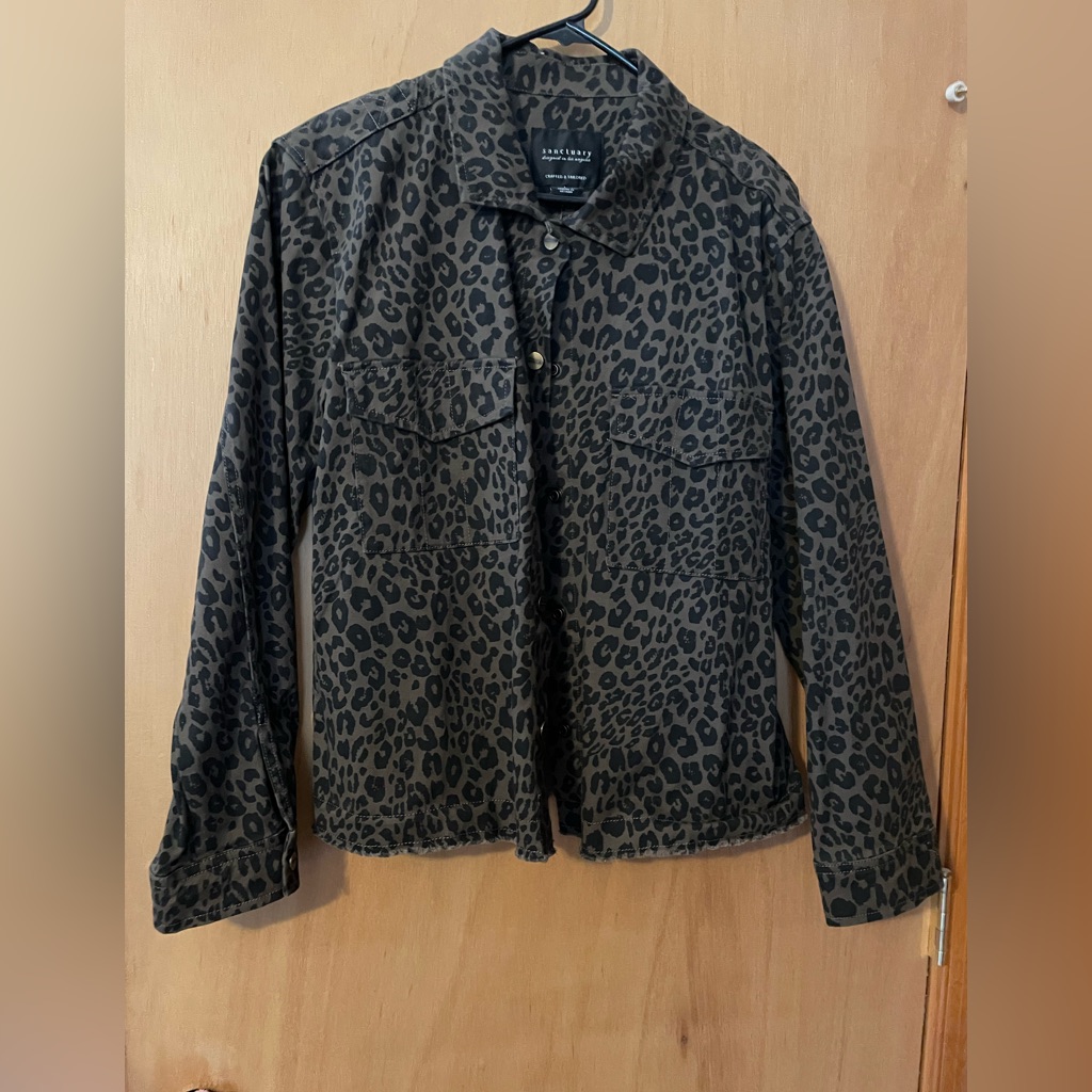 Leopard Print Snap Button Jacket